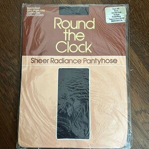 Vintage 1983 new in packaging Round‎ the Clock Sheer Radiance Pantyhose